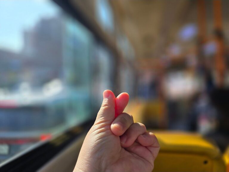 Love in Action: Small Gestures That Make a Big Difference in Marriage