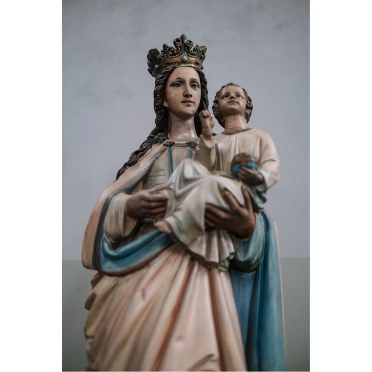 Entrusting Your Children to Mary: A Prayer Every Catholic Mother Can Pray