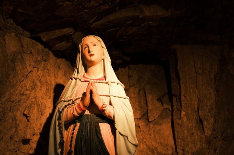 How Mary Helps Keep Families United Through Every Season of Life