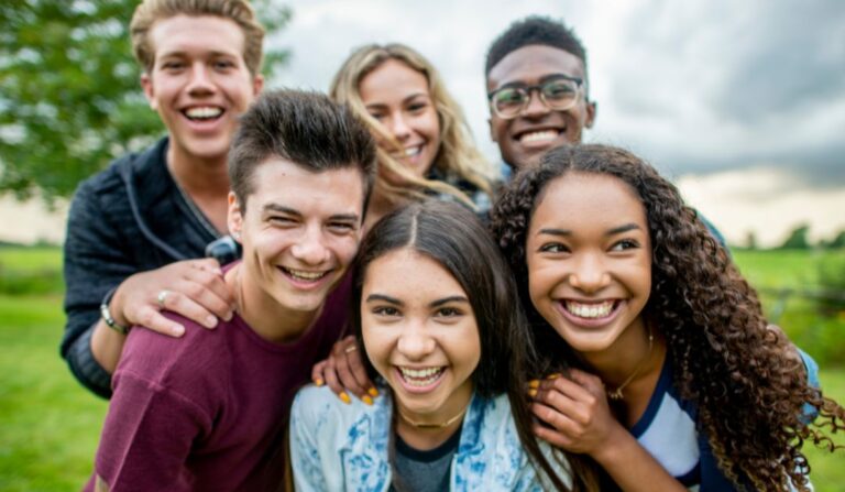 Teaching Chastity to Children: A Guide for Parents to Nurture Purity and Self-Respect